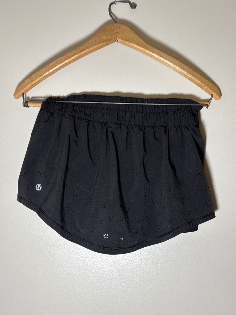 Lululemon Run: Breeze By Skirt Laser Cut Black-SO CUTE!!!